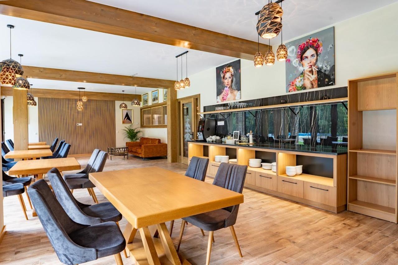Apartamenty Mariza Szczawnica Jaworki: Mountain Retreat with Heated Pool & Sauna Exterior photo